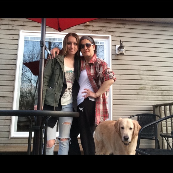 Meet your Posher - Picture 4 of 8